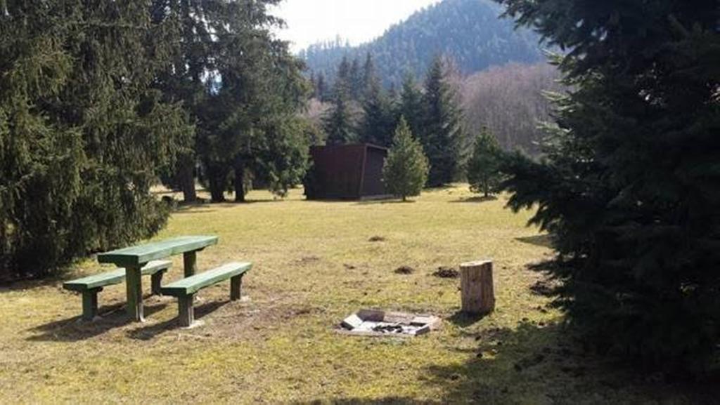 Borova Sihot Atc And Penzion Liptovský Hrádok Zewnętrze zdjęcie